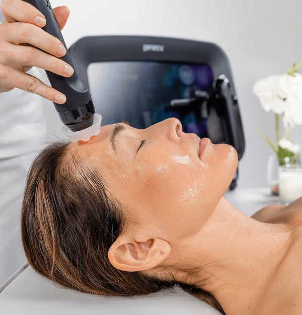 Glo2 Facial Essential